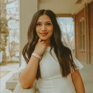 Meet your Posher, Gabriella